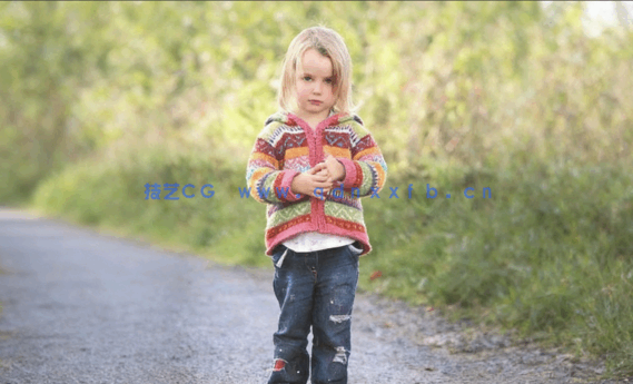 恐怖阴森黑白效果人像摄影后期修饰处理视频教程(图4)